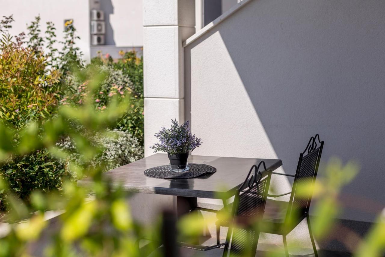 חוואר Hvar De Luxe Apartments מראה חיצוני תמונה
