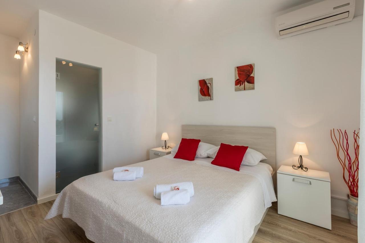 חוואר Hvar De Luxe Apartments מראה חיצוני תמונה