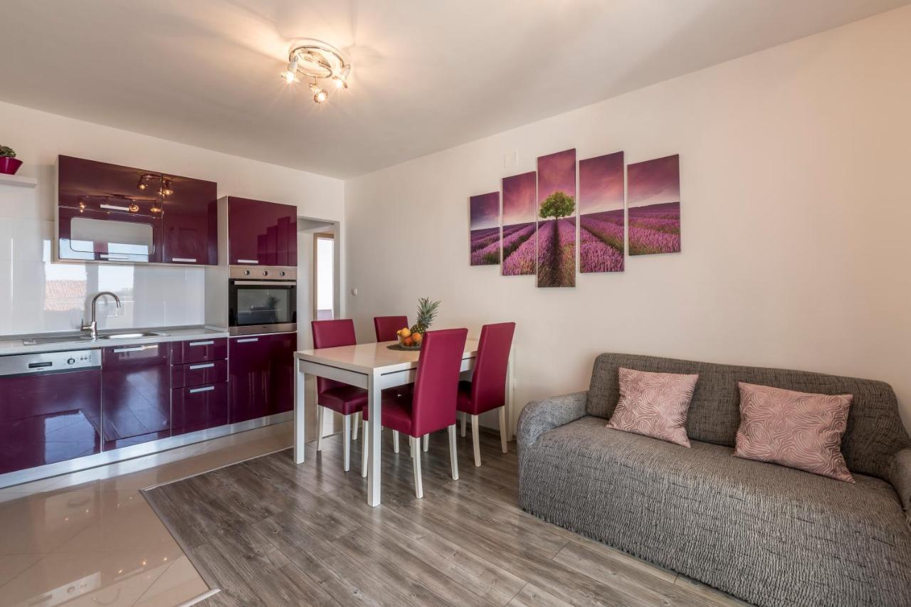 חוואר Hvar De Luxe Apartments מראה חיצוני תמונה