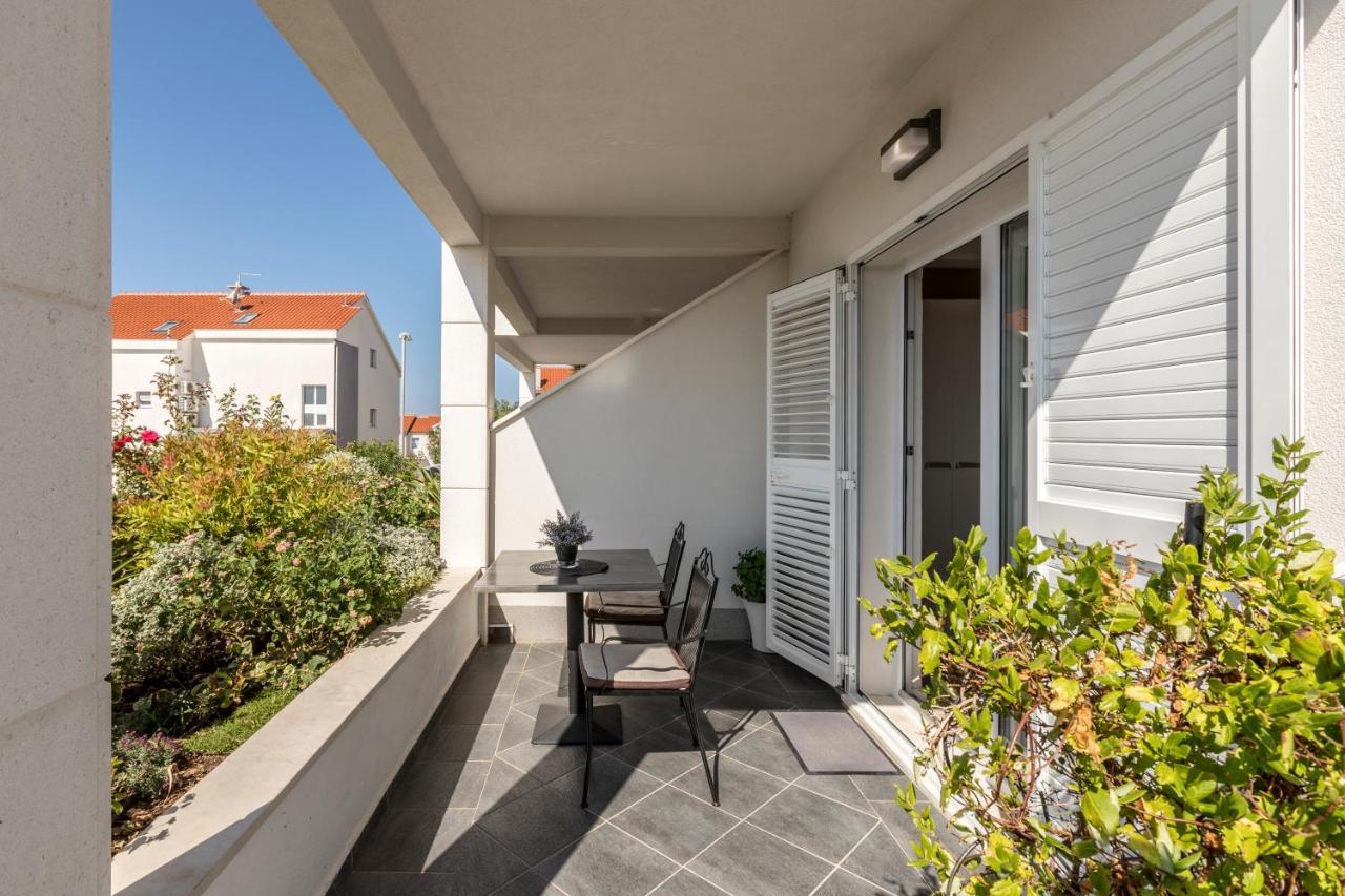 חוואר Hvar De Luxe Apartments מראה חיצוני תמונה