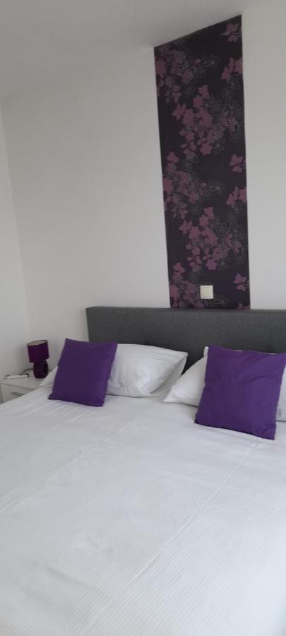 חוואר Hvar De Luxe Apartments מראה חיצוני תמונה