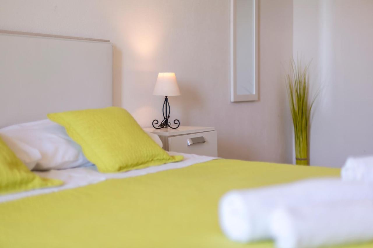 חוואר Hvar De Luxe Apartments מראה חיצוני תמונה