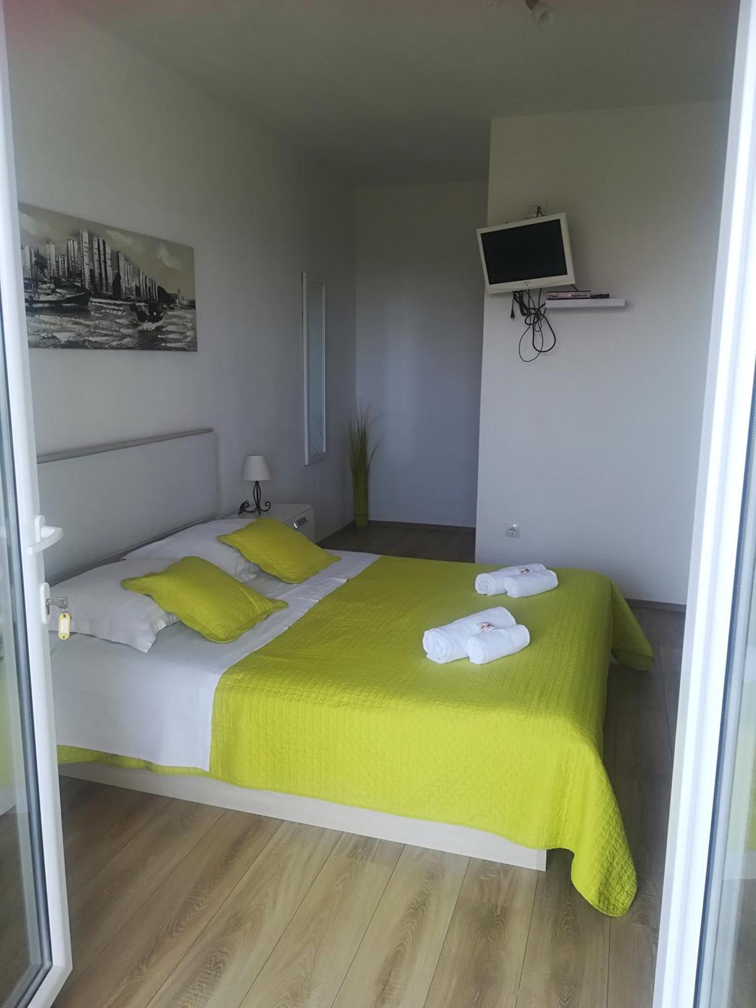 חוואר Hvar De Luxe Apartments מראה חיצוני תמונה