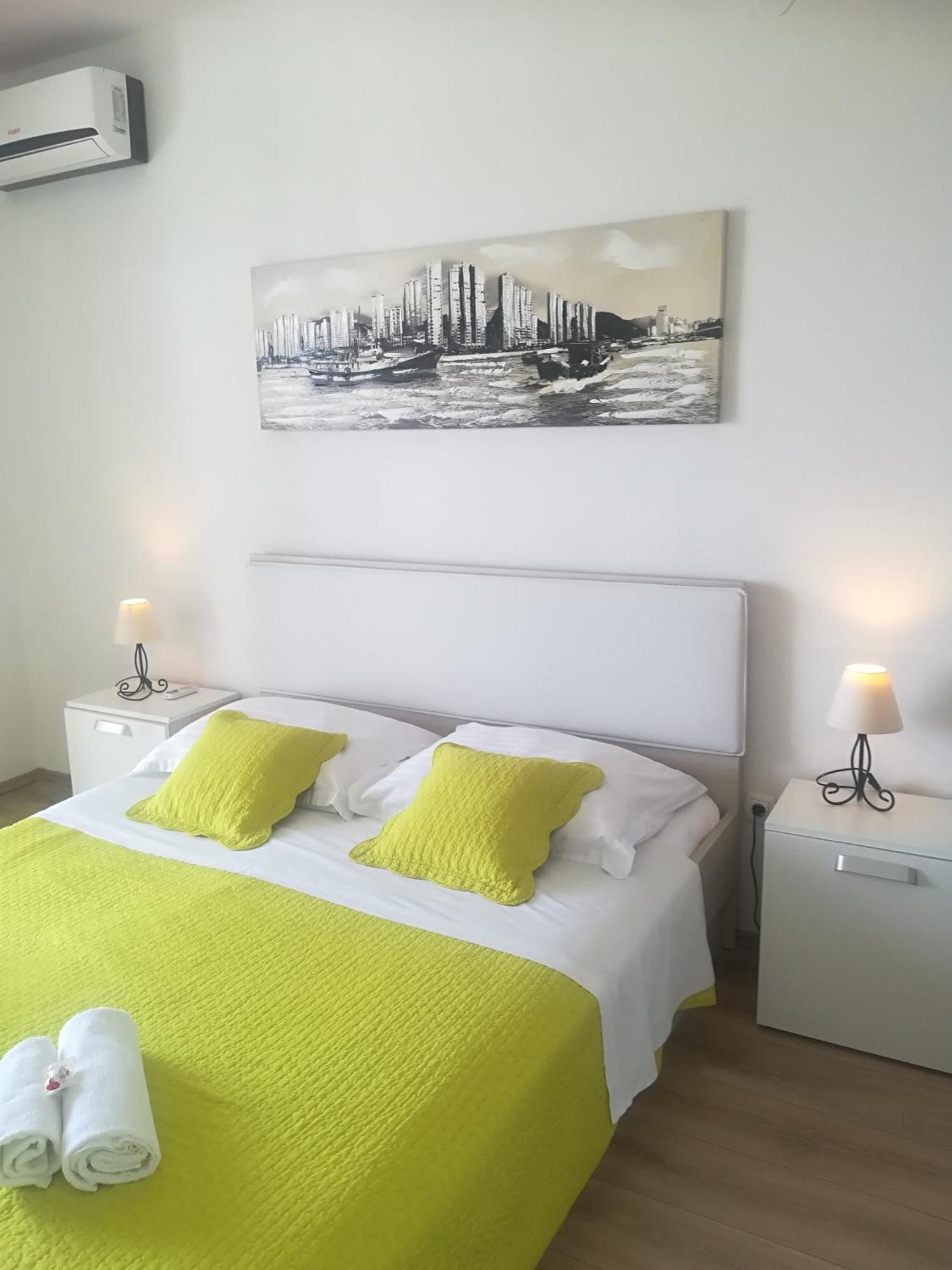חוואר Hvar De Luxe Apartments מראה חיצוני תמונה